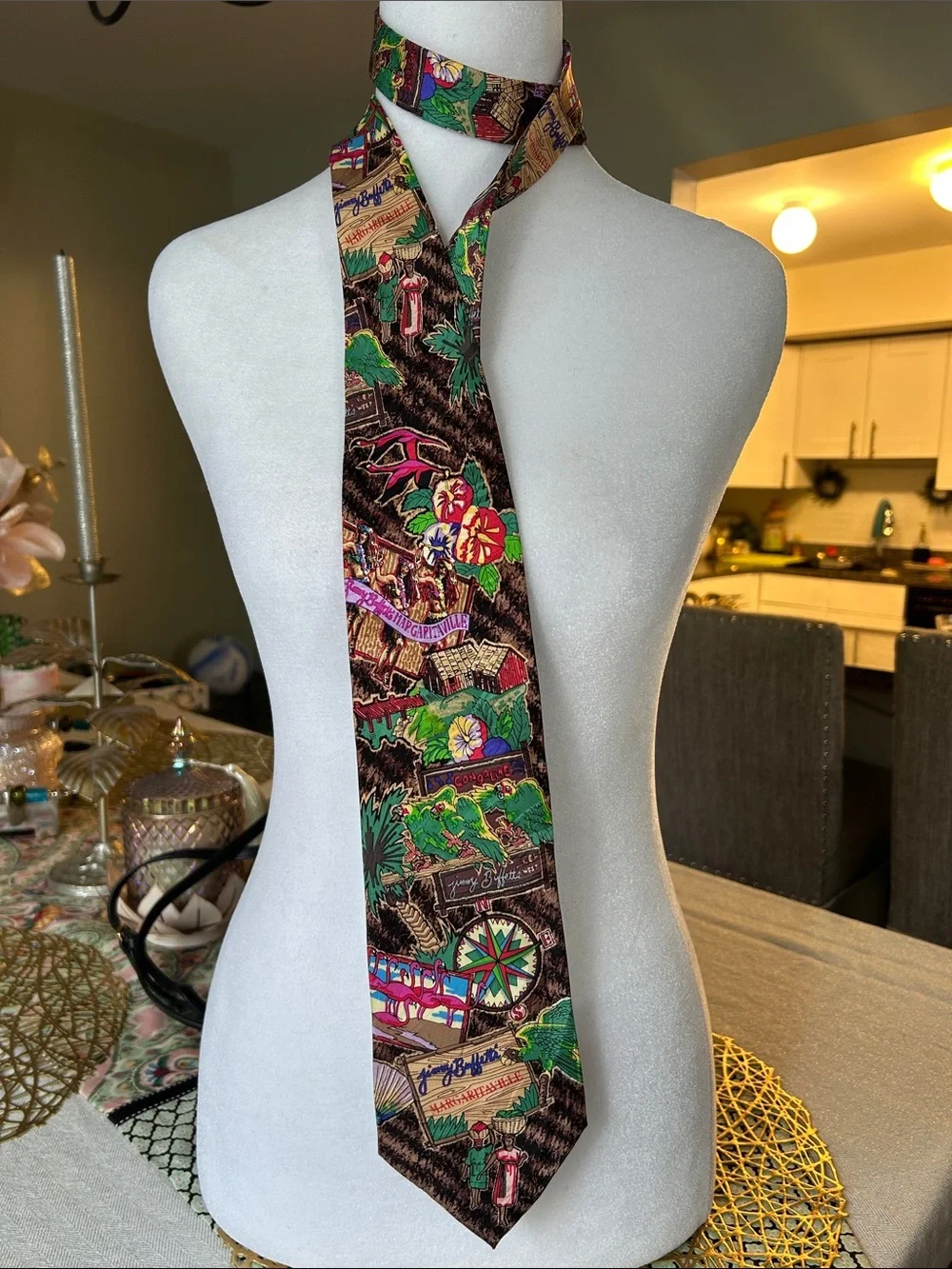 Jimmy buffett’s Tropical Print Men's Tie/ 100% silk